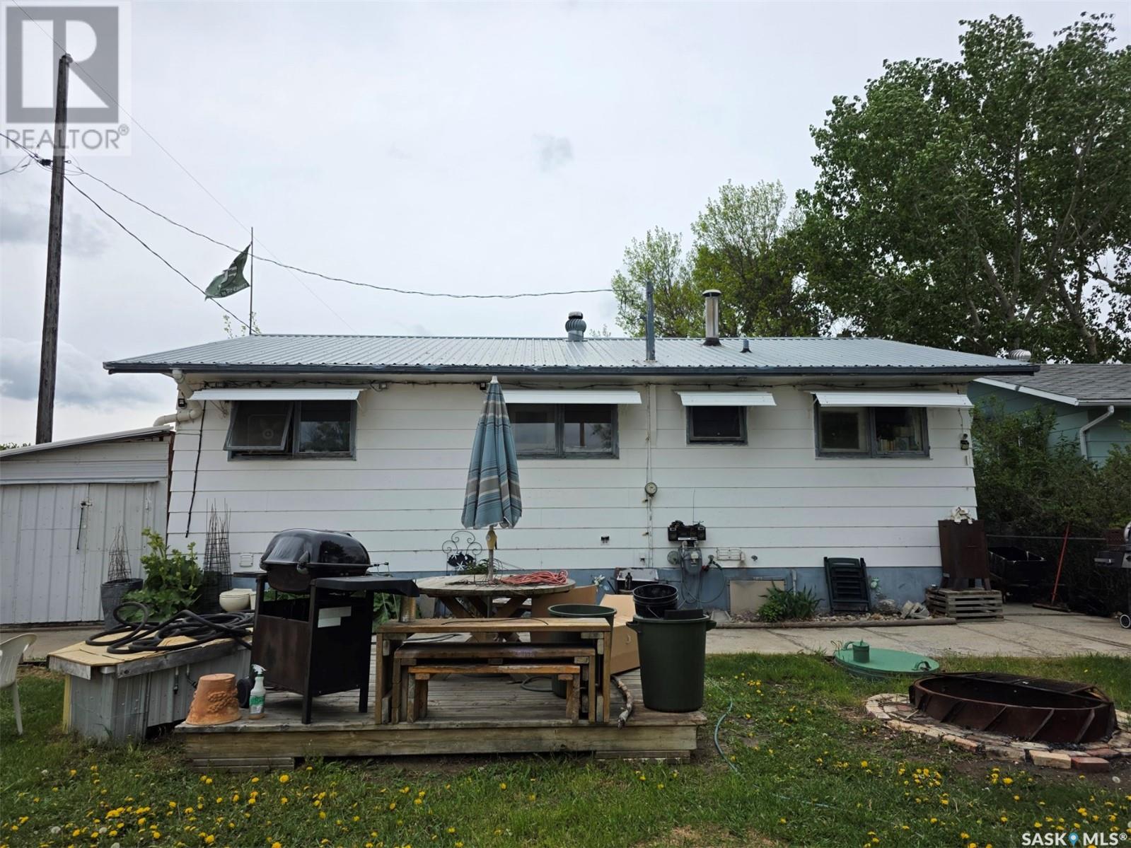 11 Keeler St, Waldeck, SK S0H 2M0