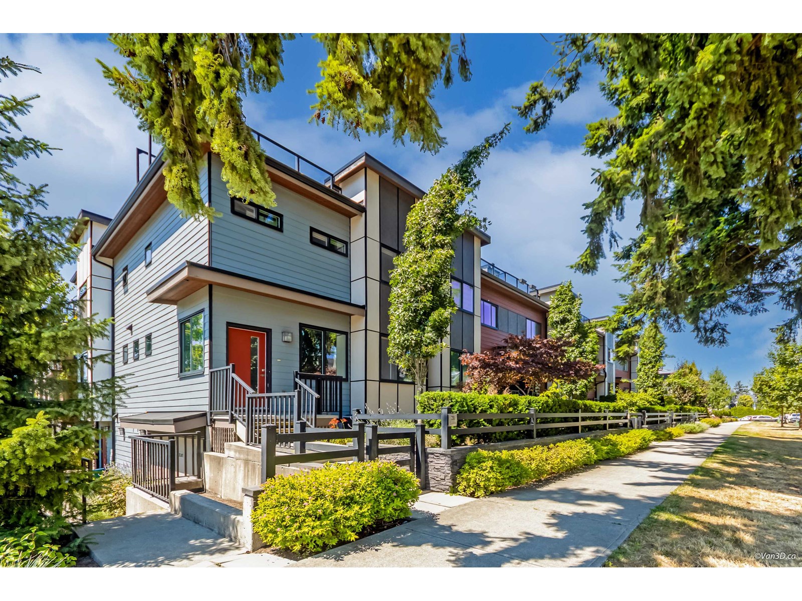 16355 23 Avenue Unit 21, Surrey, BC V3Z 0W1