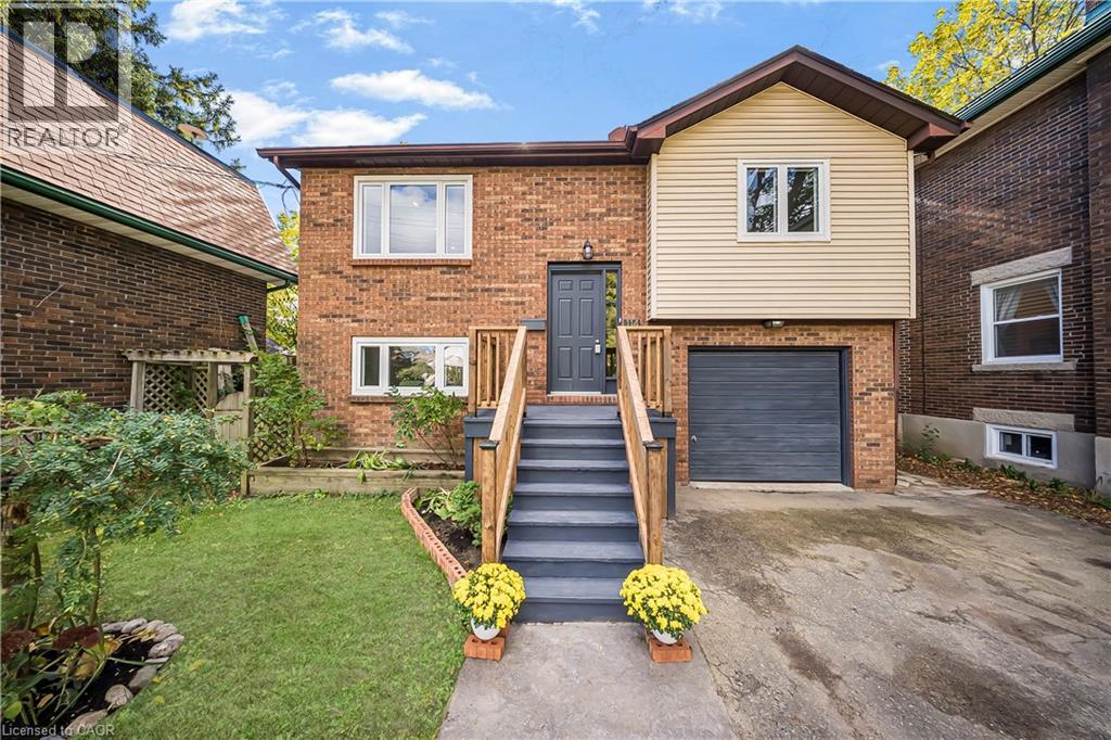 114 Bristol St, Guelph, ON N1H 3L6