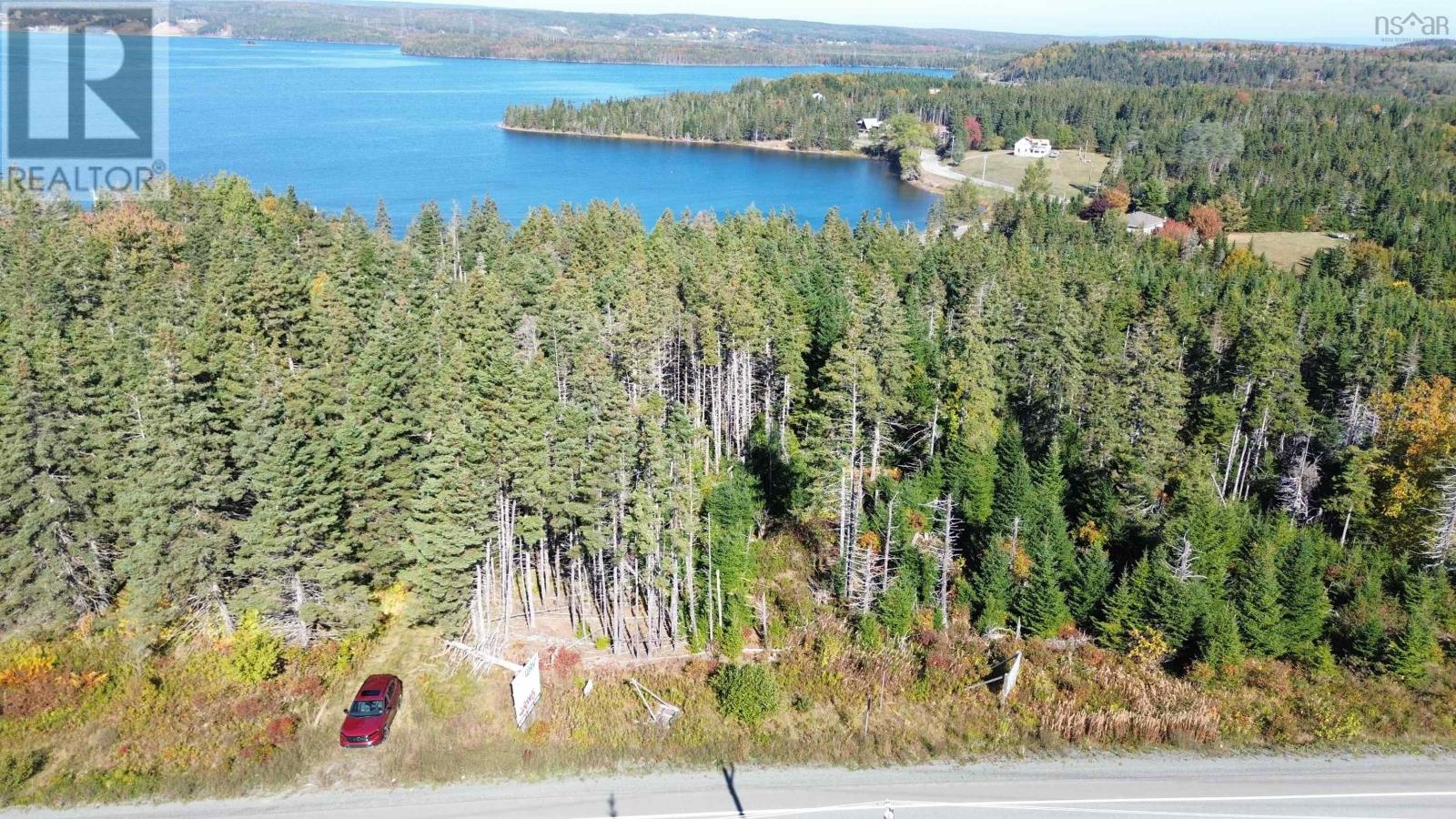 APT 4 Highway, St. Peteraposs, NS B0E 3B0