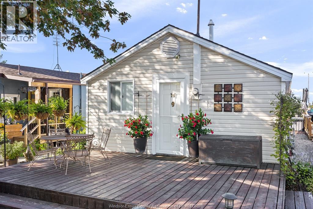 1362 Edgewater, Belle River, ON N0R 1A0