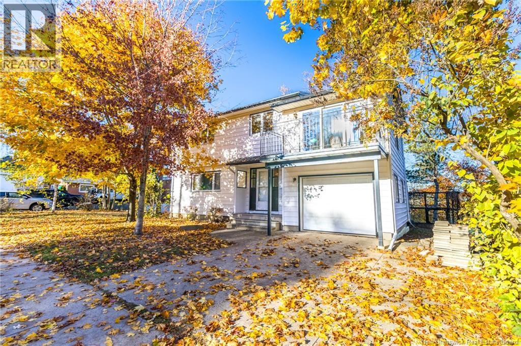 295 Montgomery, Fredericton, NB E3B 2X2