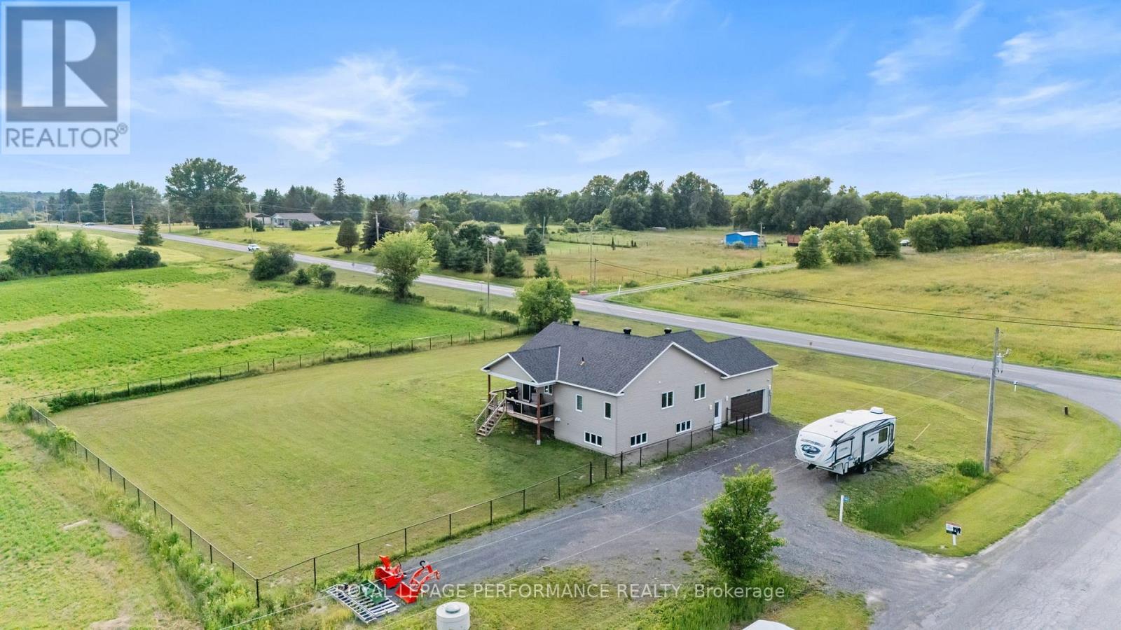 3348 Bureau Rd, North Glengarry, ON K0C 1A0