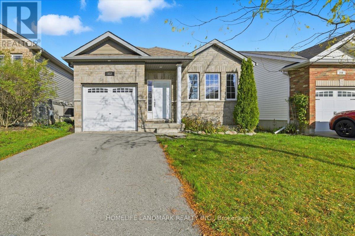 352 Blacksmith Way Ward 5, Peterborough, ON K9L 0B4
