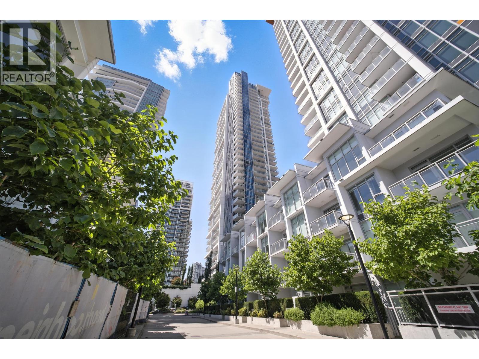 2311 Beta Avenue Unit 3302, Burnaby, BC V5C 0M1