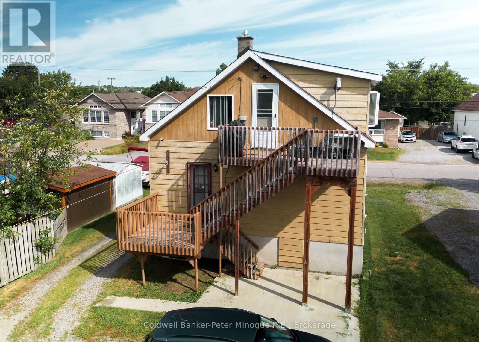 143 Greenwood Ave, North Bay, ON P1B 5E8