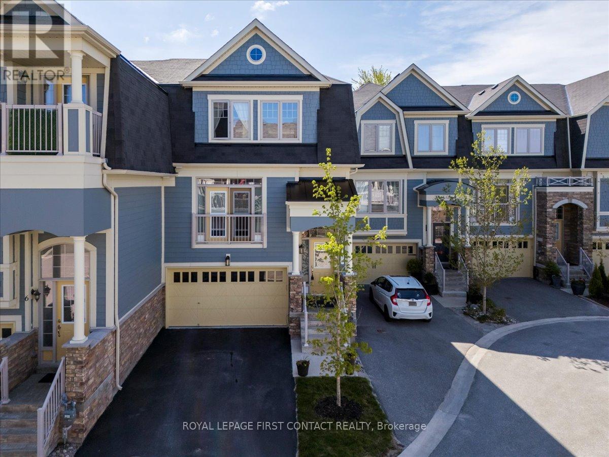 8 Nautical Ln, Wasaga Beach, ON L9Z 0G1