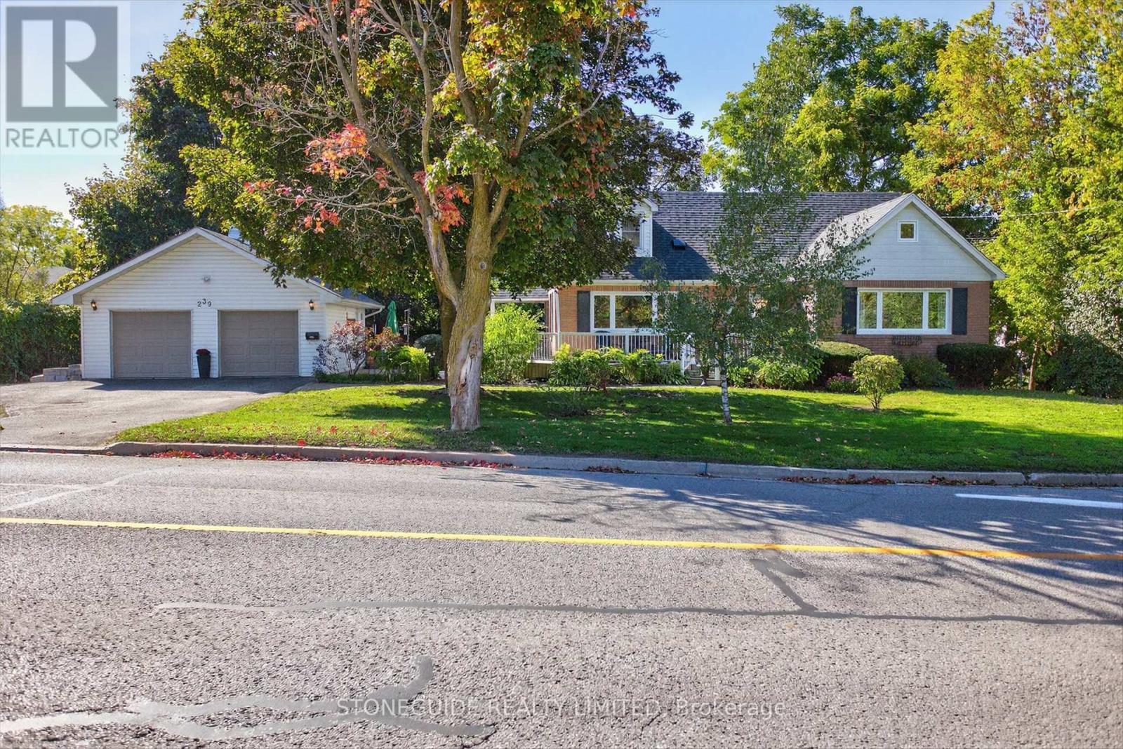 239 Rogers St Ward 4 St, Peterborough, ON K9H 1W2