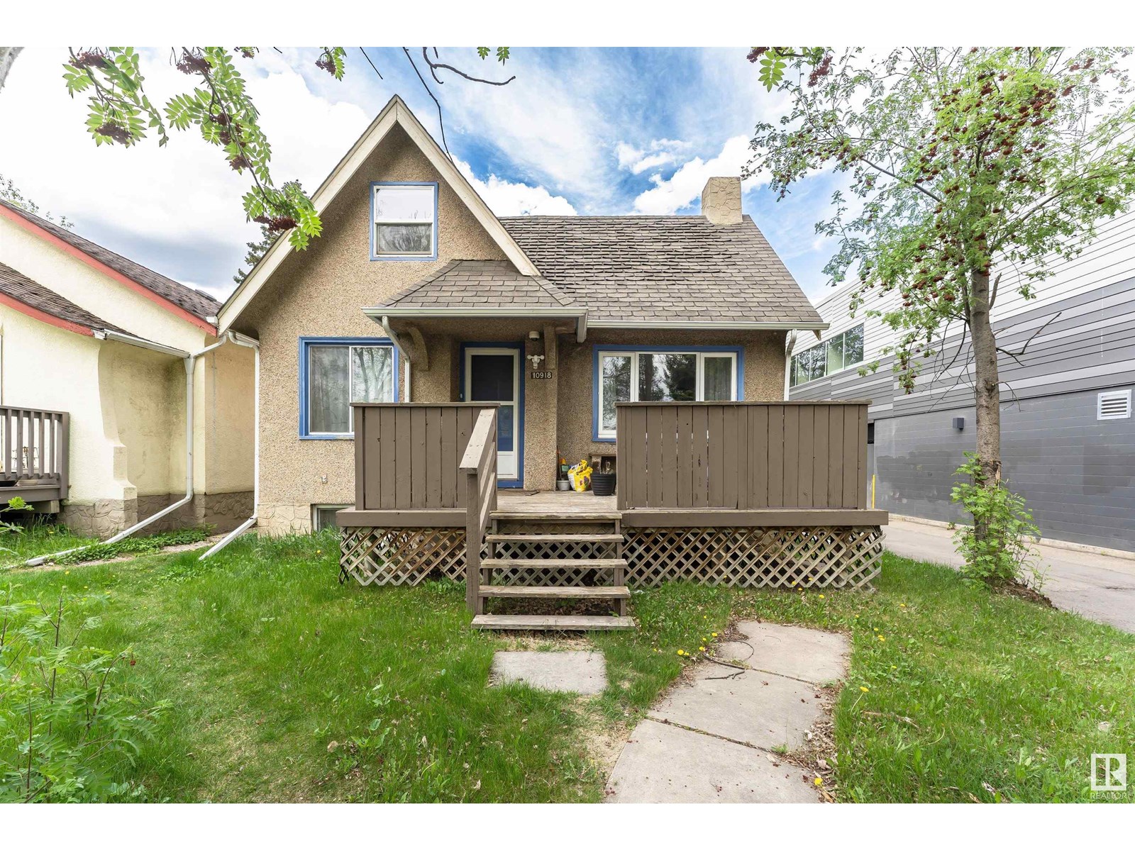 84 Av Nw Unit 10918, Edmonton, AB T6G 0V4