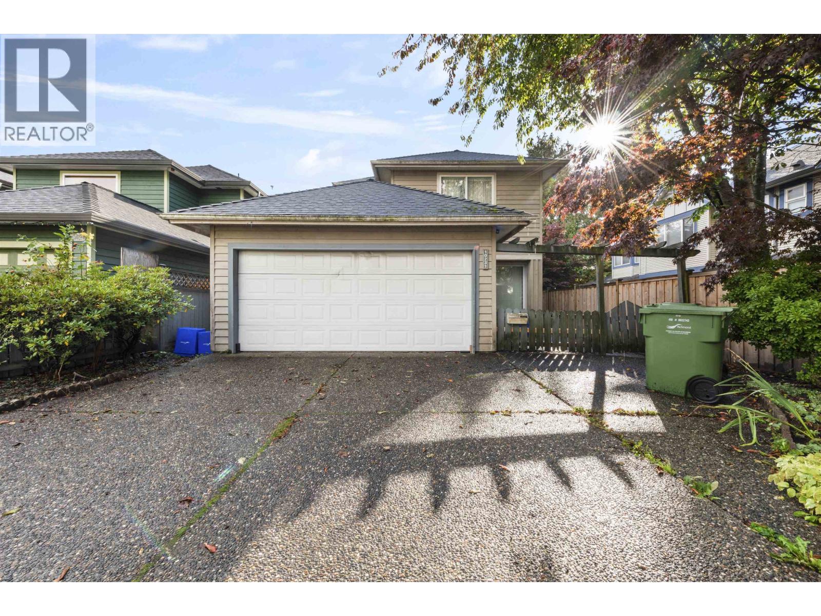 10231 Cambie Rd, Richmond, BC V6X 4A4