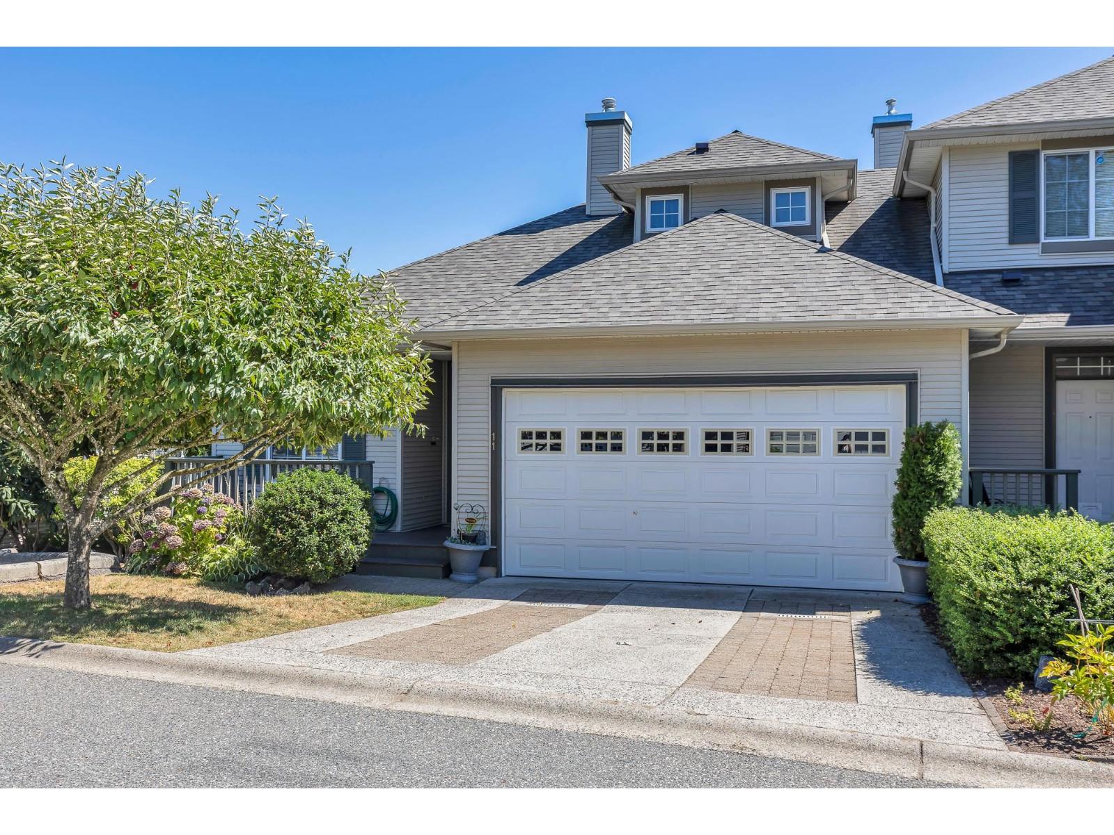 2088 Winfield Drive Unit 11, Abbotsford, BC V3G 3C3