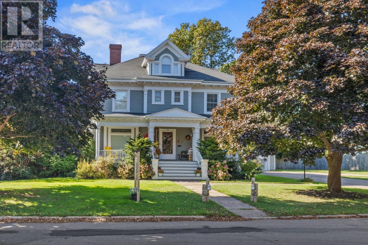 156 Summer St, Summerside, PE C1N 3J6