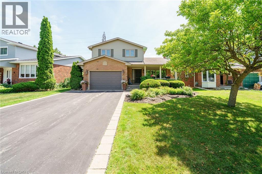 12 Vance Cres, Waterdown, ON L8B 0B8