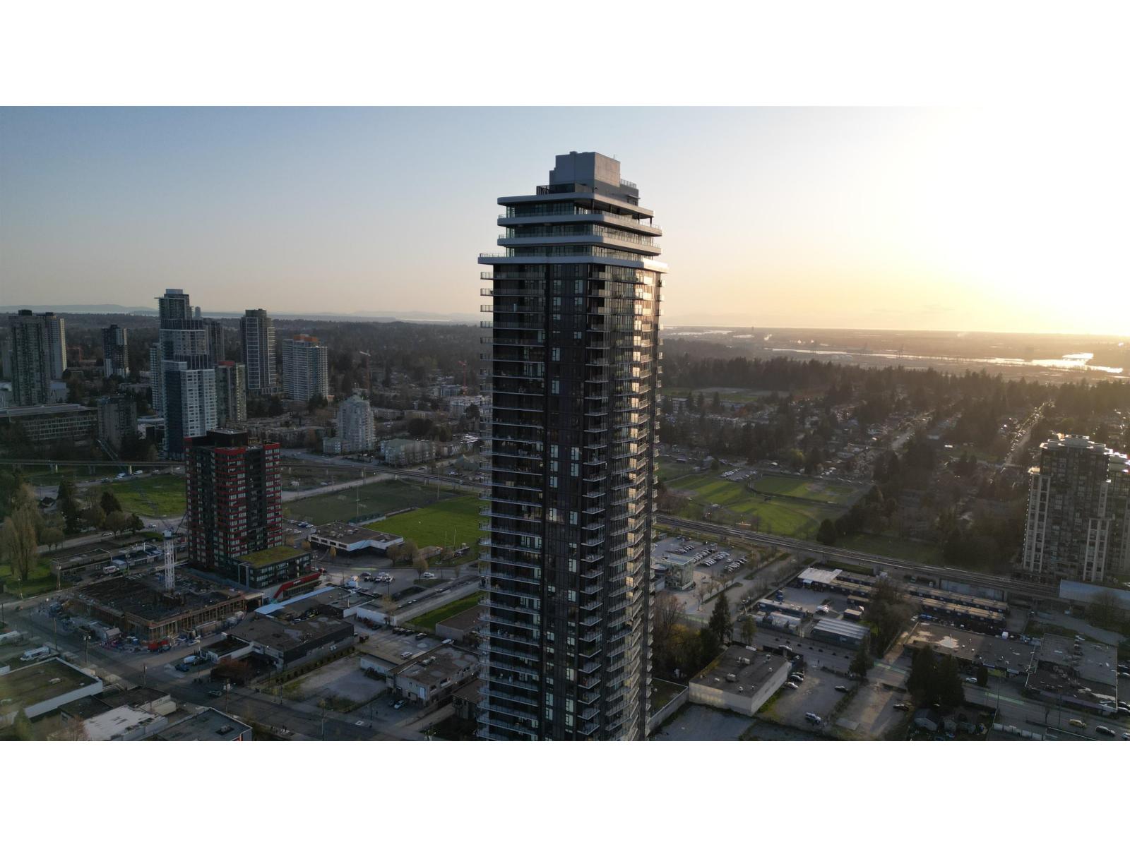 10750 135a Street Unit 3506, Surrey, BC V3T 0V4