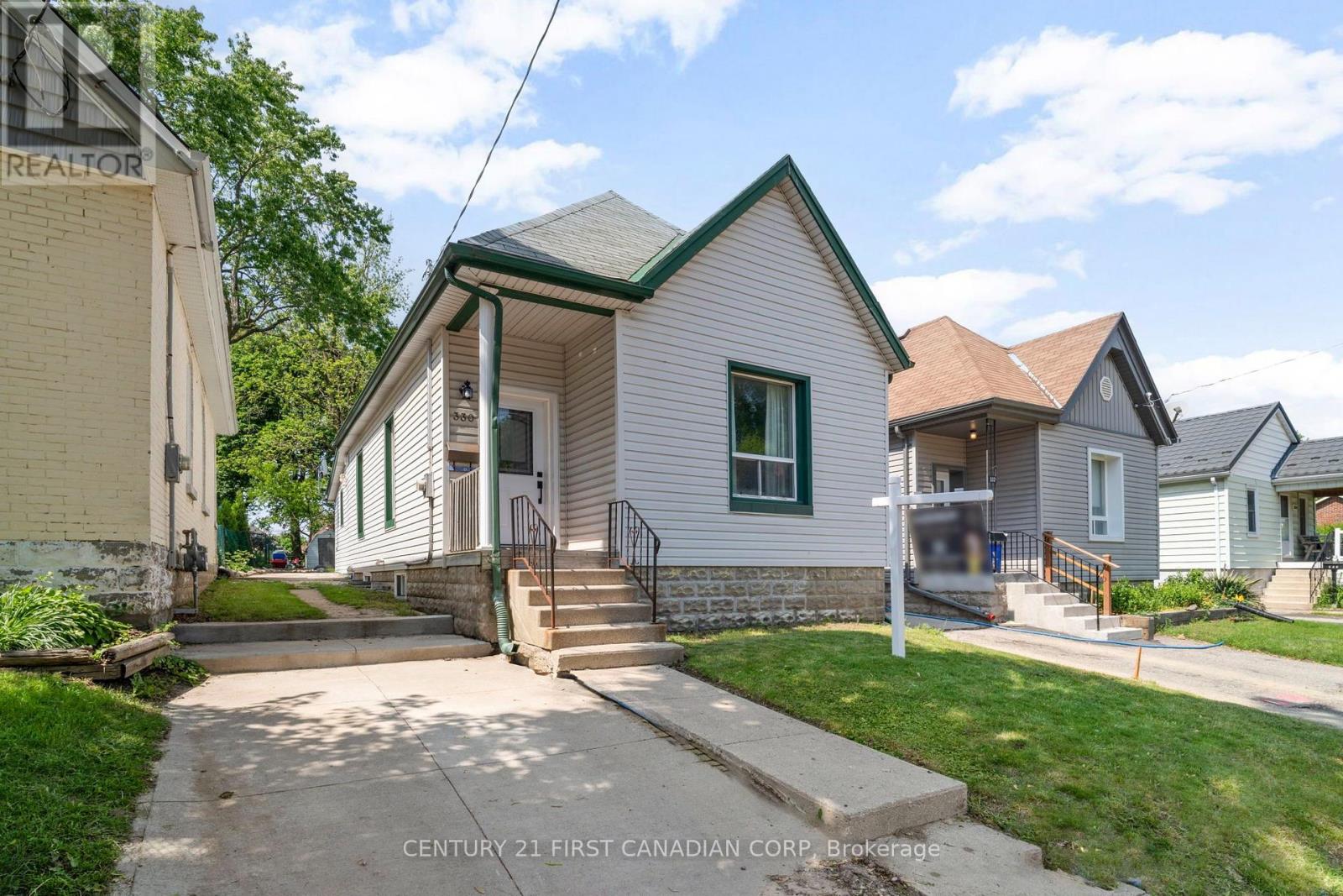 330 Salisbury St, London, ON N5Y 3A9