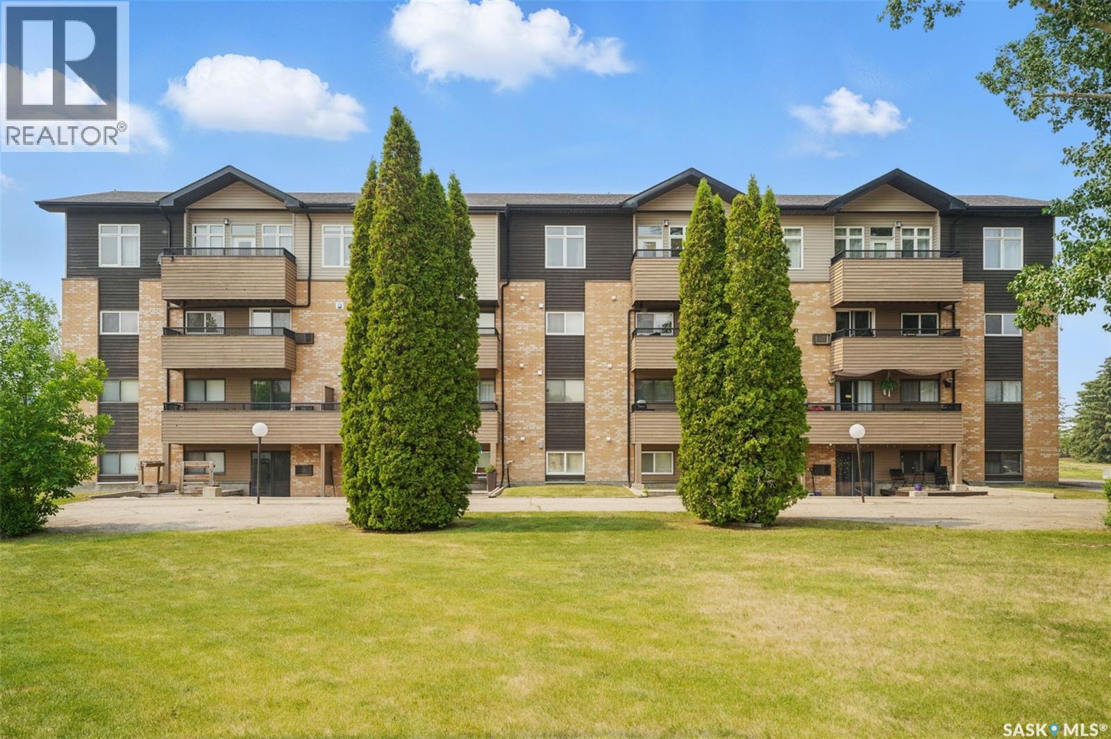 333 Silverwood Road Unit 401, Saskatoon, SK S7K 6G1