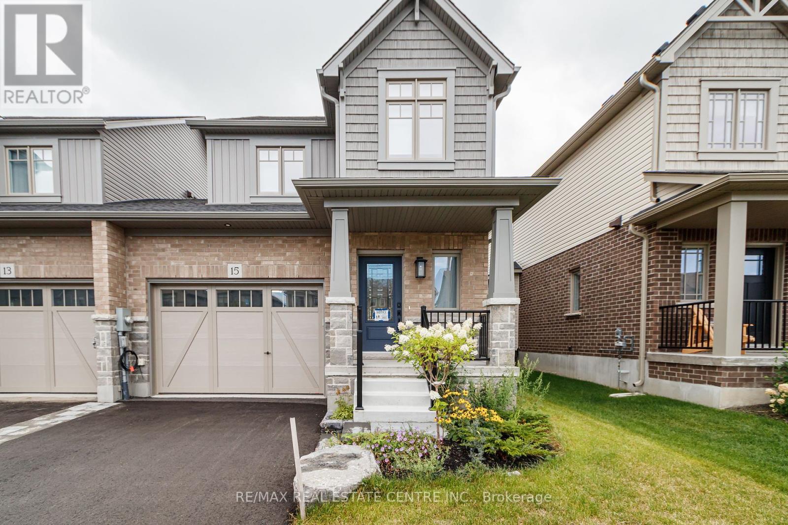15 Shipley Ave W, Collingwood, ON L9Y 5M6