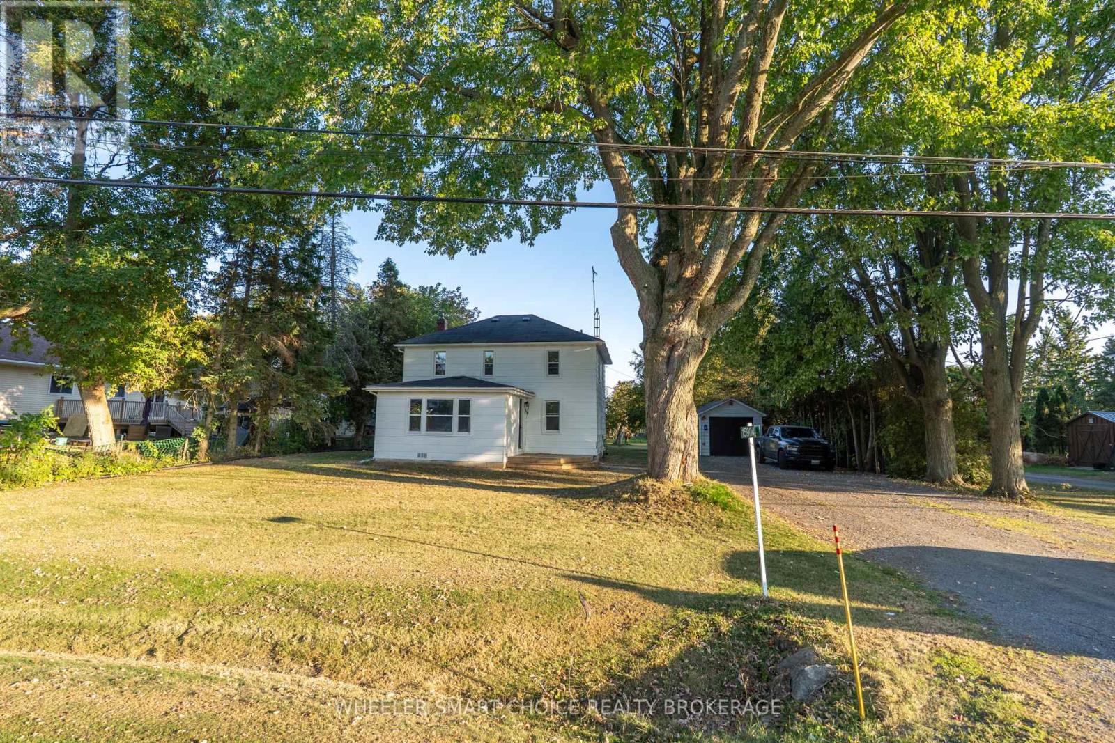 15904 Manning Rd, South Stormont, ON K0C 1M0