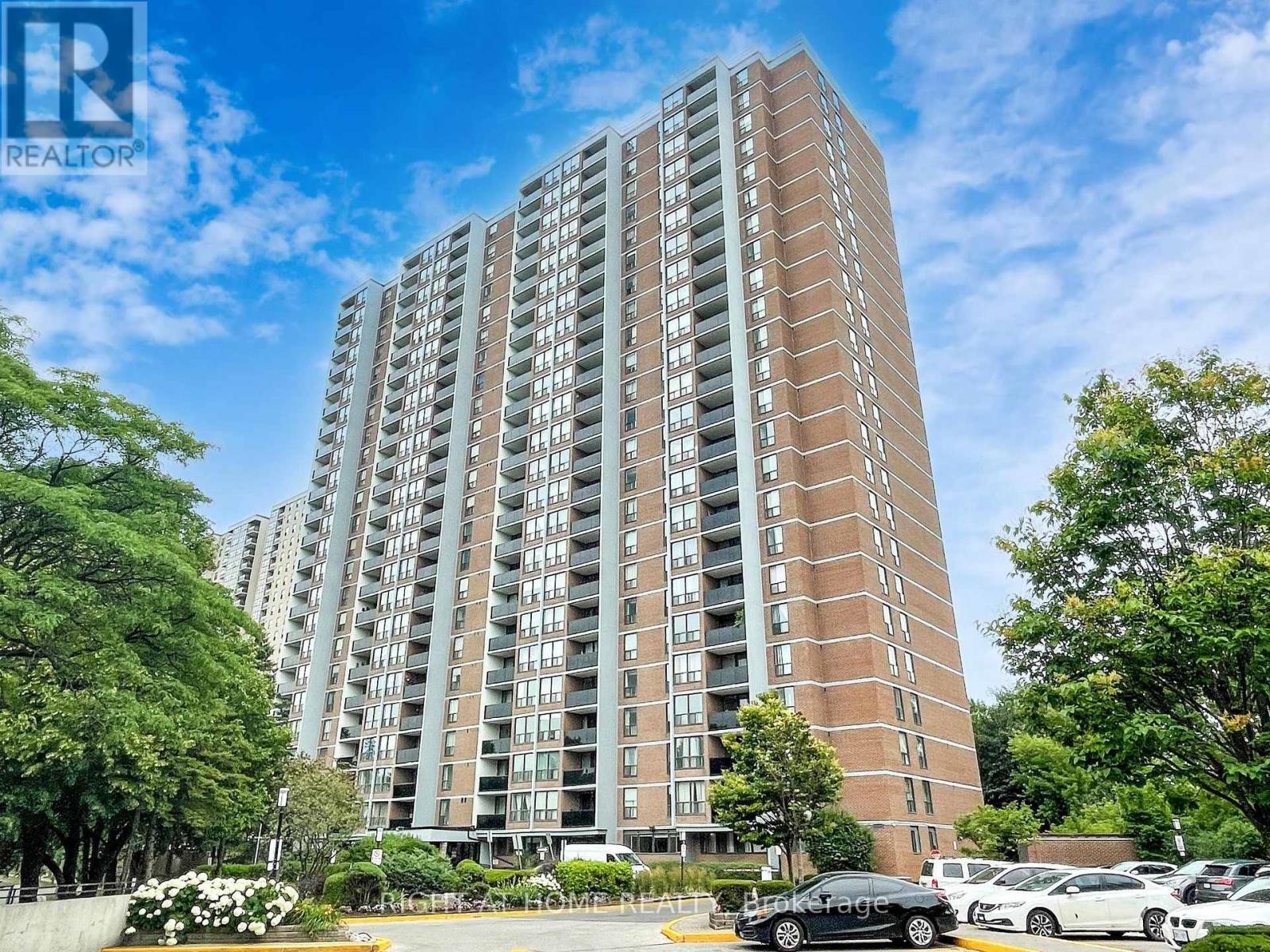 2303 85 Emmett Ave, Toronto, ON M6M 5A2