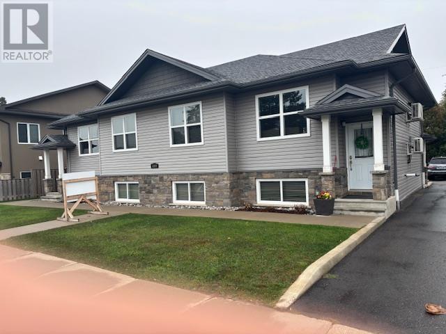 1333 James St S, Thunder Bay, ON P7E 0B1