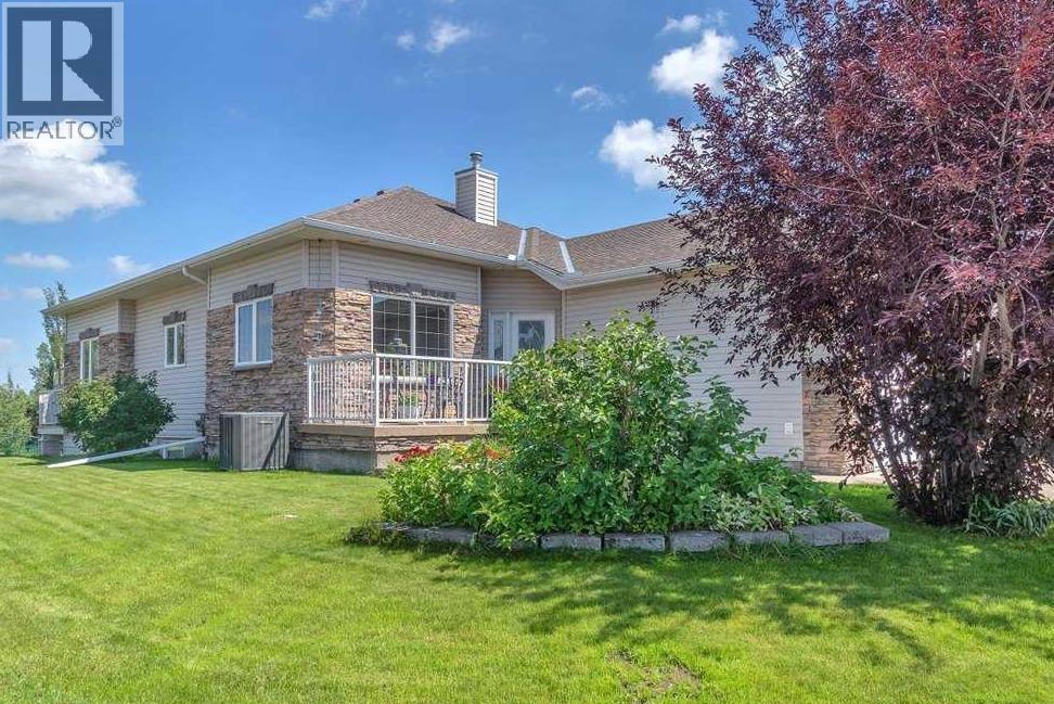 147 Springmere Pl, Chestermere, AB T1X 1J2