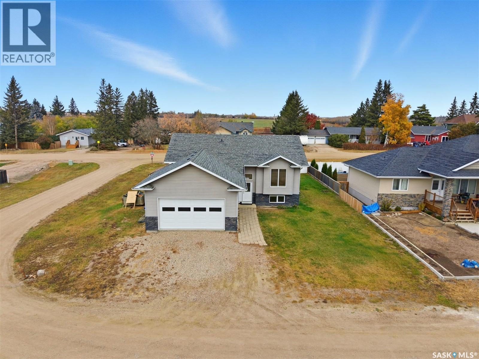 1 Derbowka Dr, Borden, SK S0K 0N0
