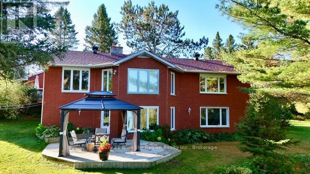 353 Macpherson Dr, East Ferris Corbeil, ON P0H 1K0