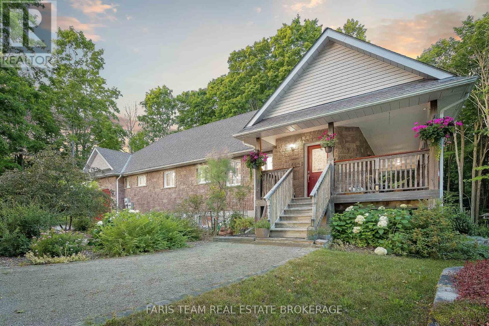 1187 French Rd, Tay, ON L4R 4K3
