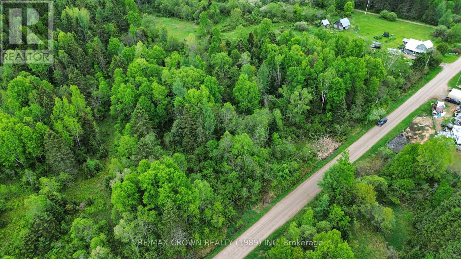 3 Grand Desert Road, Bonfield, ON P0H 2E0