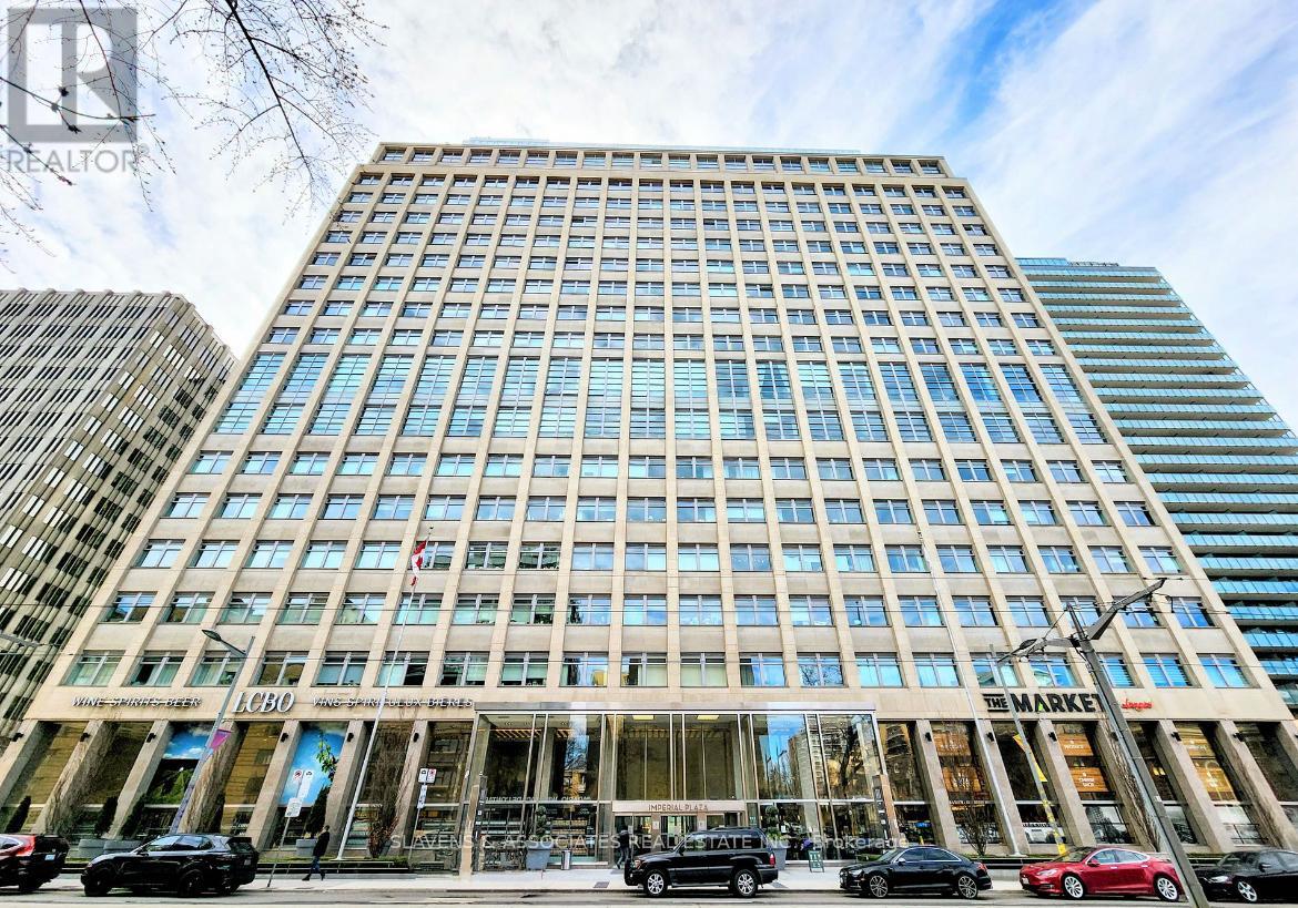 416 111 St Clair Ave, Toronto, ON M4V 1N5