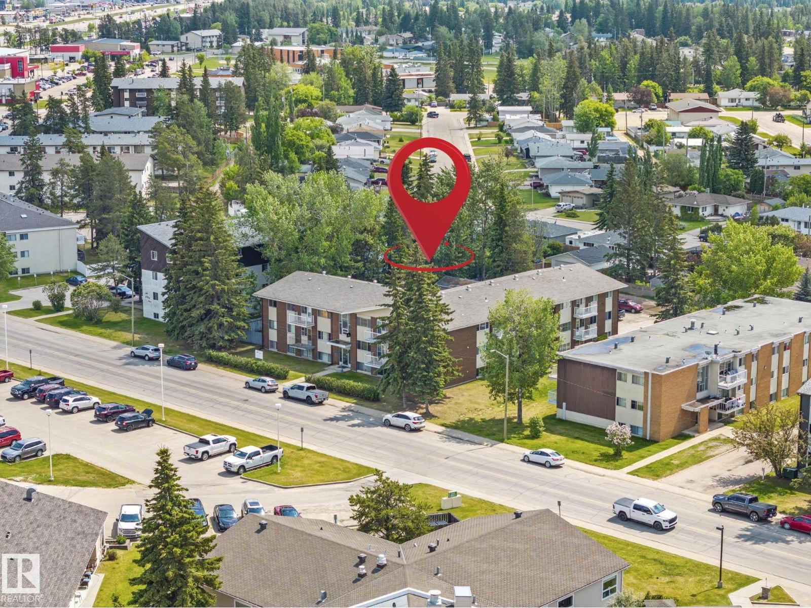 13 Sunset Blvd, Whitecourt, AB T7S 1L5