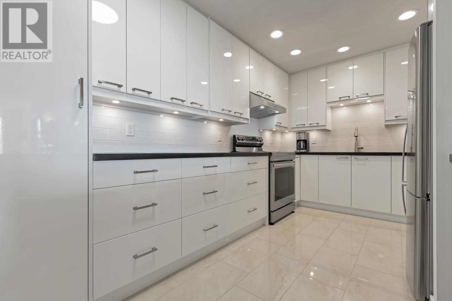 12873 Railway Avenue Unit 123, Richmond, BC V7E 6K3