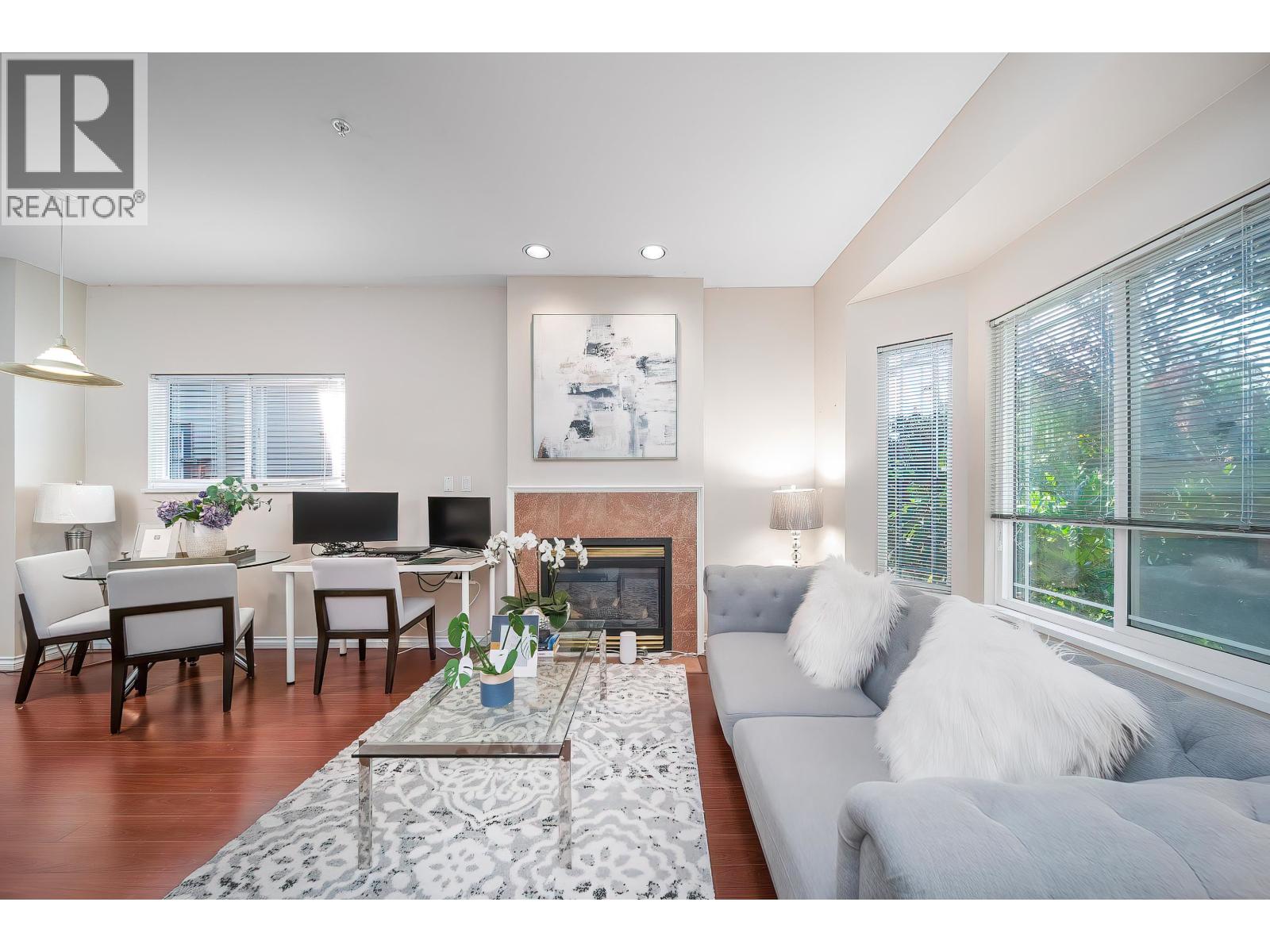 7668 Bennett Rd, Richmond, BC V6Y 1N2