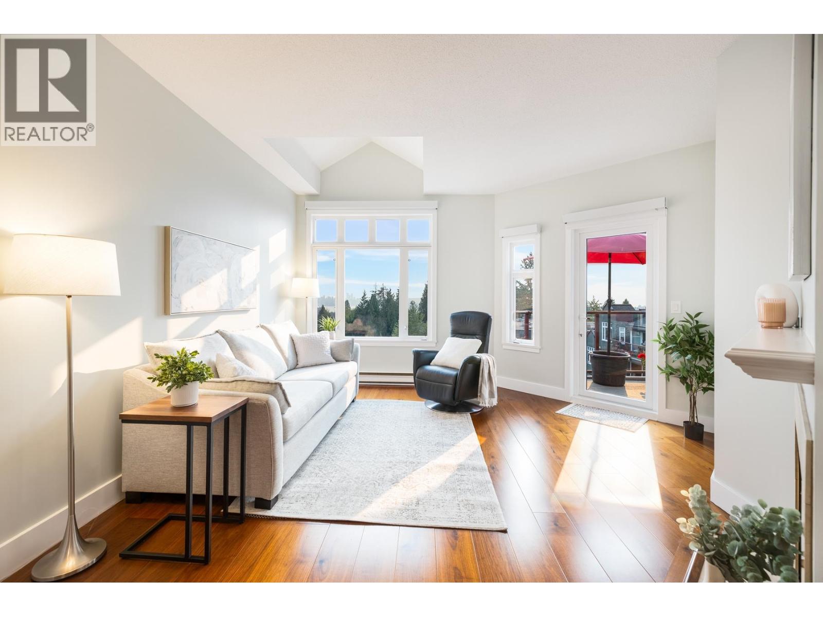 121 W 29th Street Unit 404, North Vancouver, BC V7N 4L6