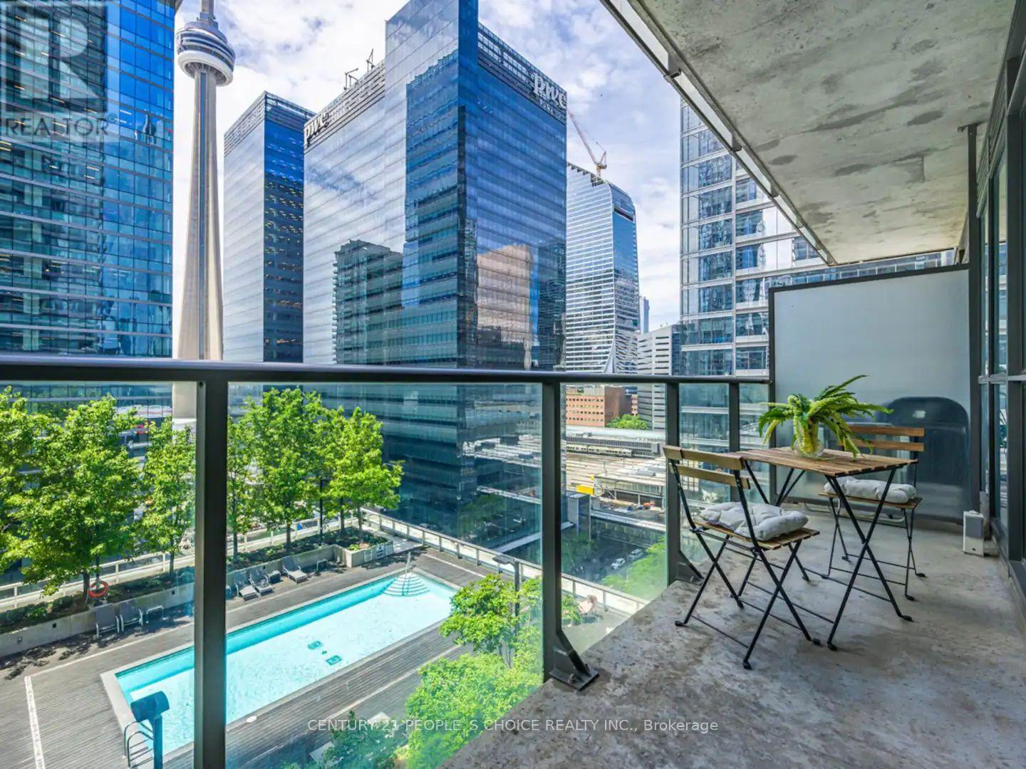 1203 65 Bremner Blvd, Toronto, ON M5J 0A7