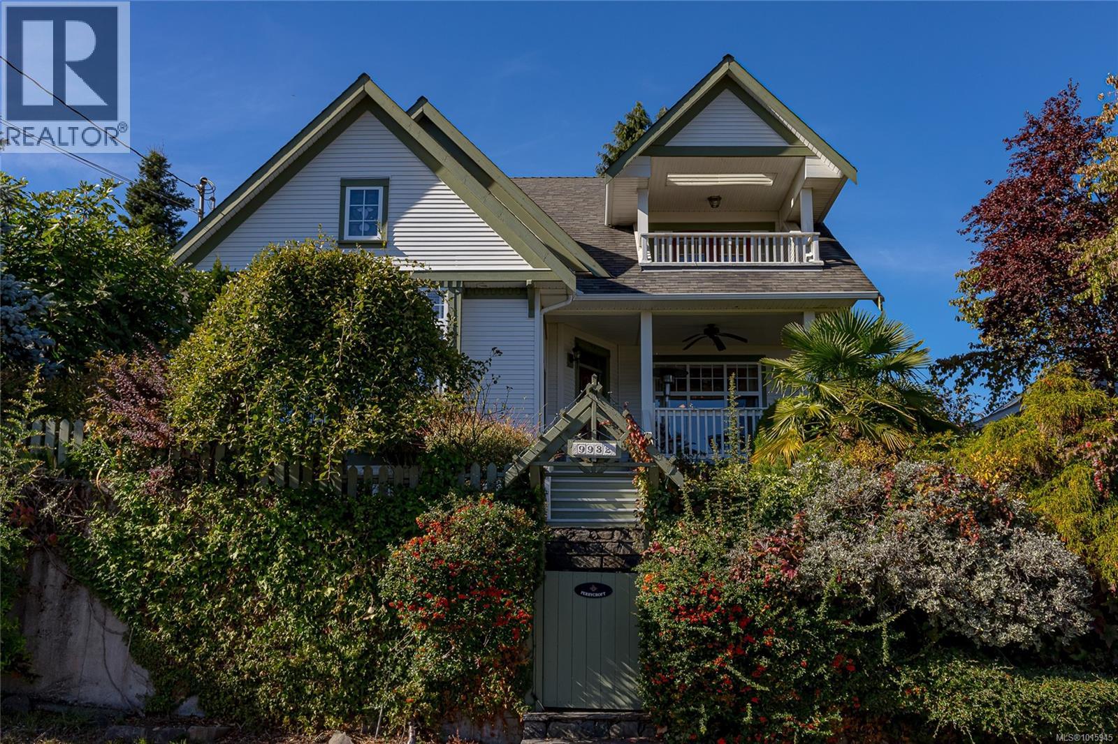 9932 Willow St, North Cowichan, BC V0R 1K1