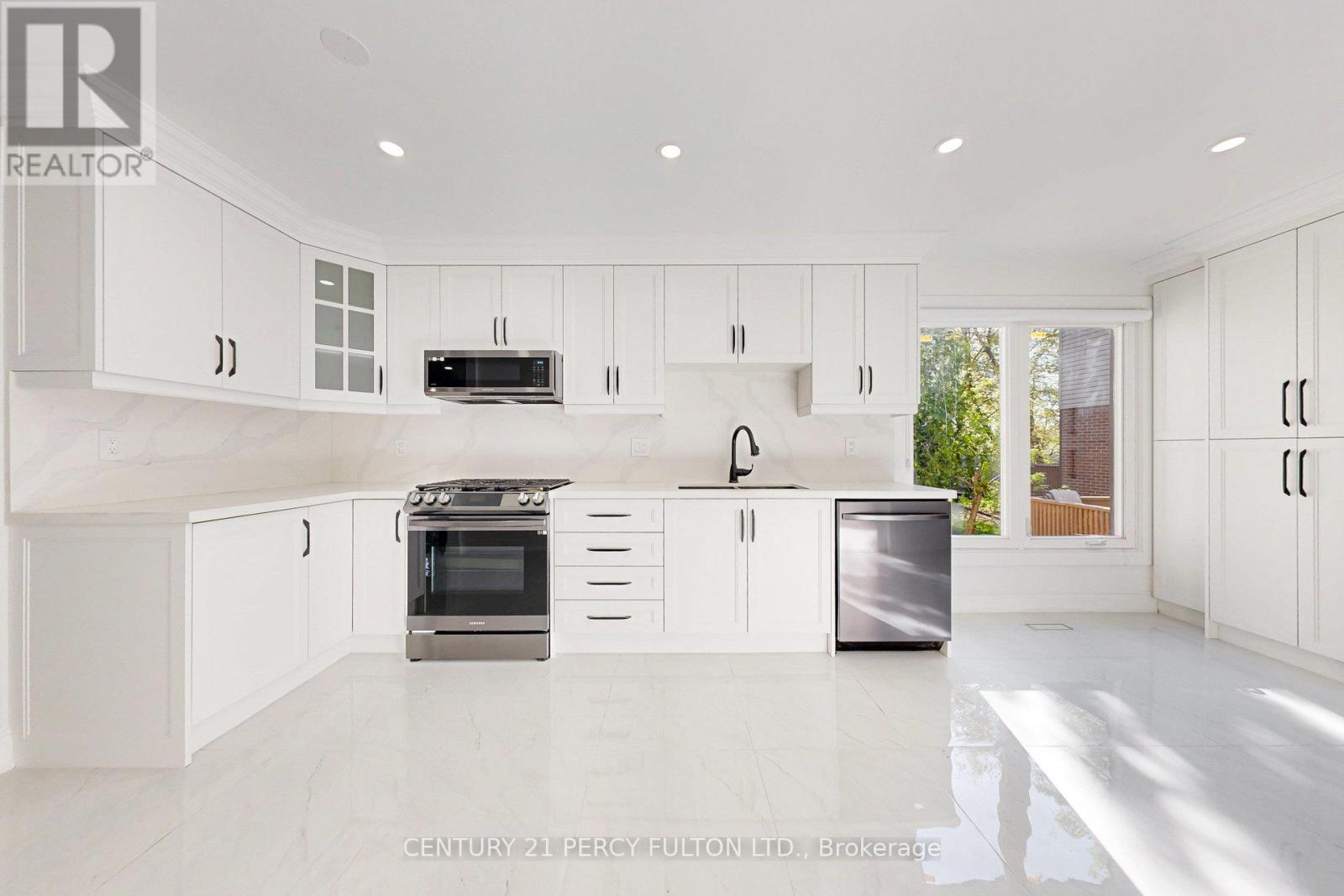78 Agincourt Dr, Toronto, ON M1S 1M6