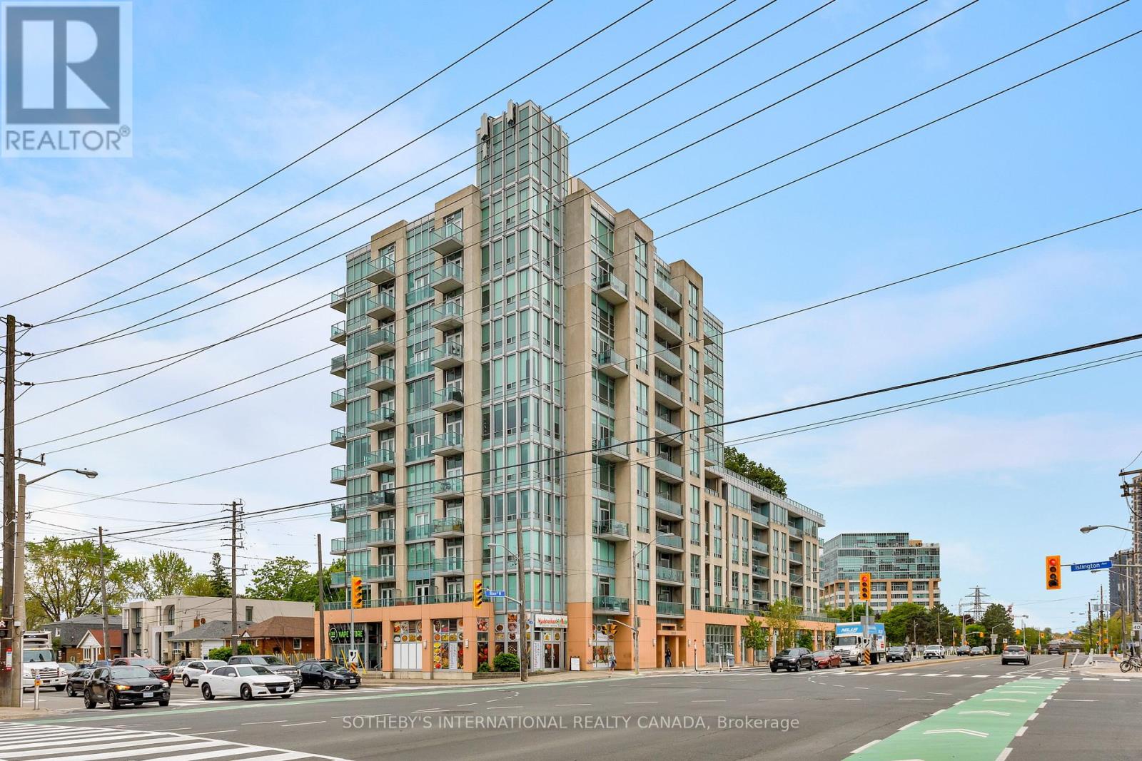201 3391 Bloor St W, Toronto, ON M8X 1G3
