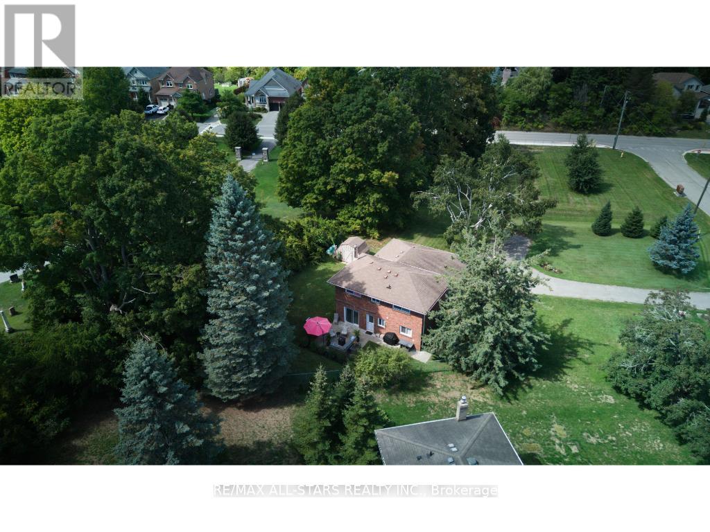 4 Kirton Ct, Uxbridge, ON L9P 1R1