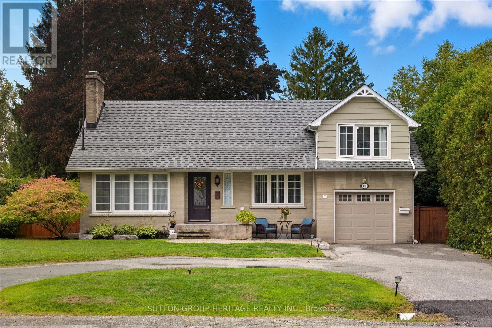 408 Cochrane St, Whitby, ON L1N 5J5