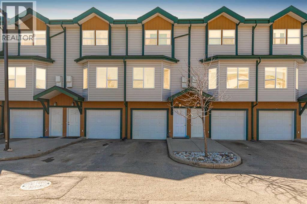 123 Arabian Drive Unit 105, Fort Mcmurray, AB T9H 5N9
