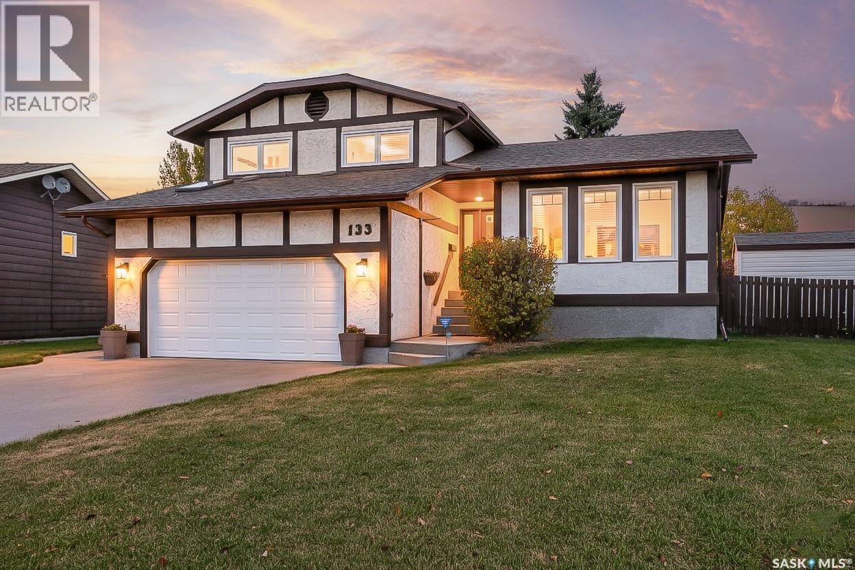 133 Wood Lily Dr, Moose Jaw, SK S6J 1E9