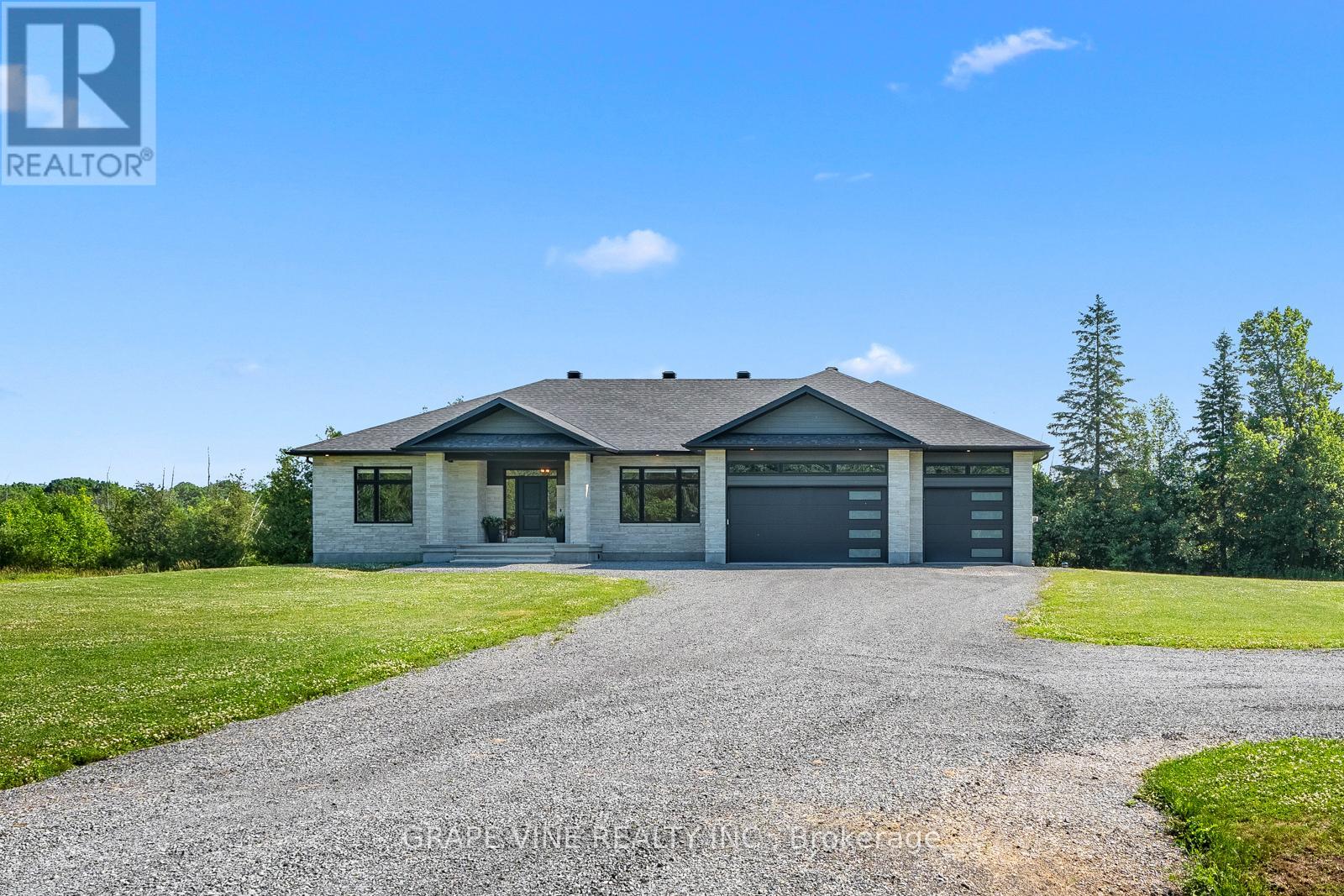 1805 Ashton Station Rd, Ottawa, ON K0A 1B0