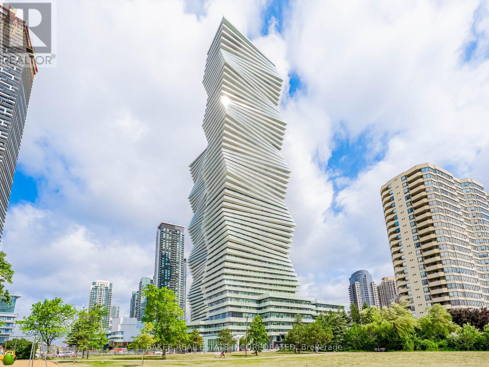 407 Webb Dr, Mississauga, ON L5B 3Z7