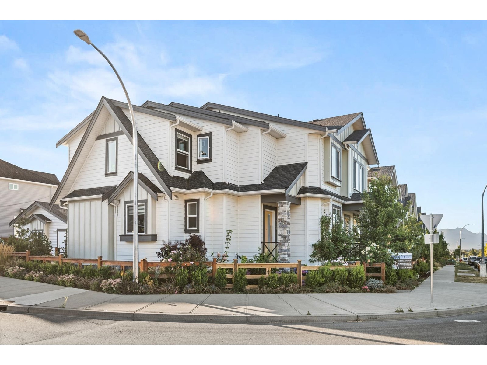 197 Street Unit 7415, Langley, BC V2Y 3R6