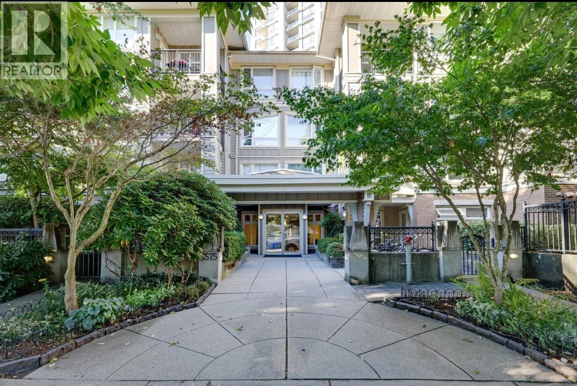 3575 Euclid Avenue Unit 212, Vancouver, BC V5R 6H5