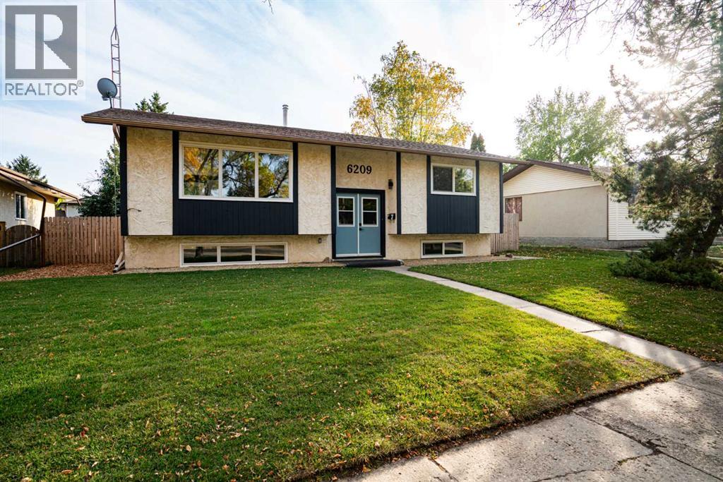 42 Avenue Unit 6209, Camrose, AB T4V 2W8