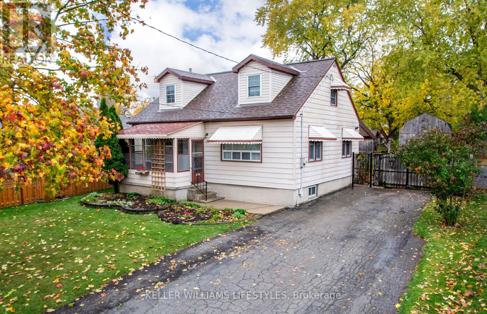 315 Fairview Ave, London, ON N6C 4V1
