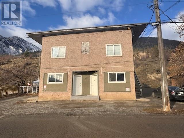 673 Russell Ln, Lillooet, BC V0K 1V0