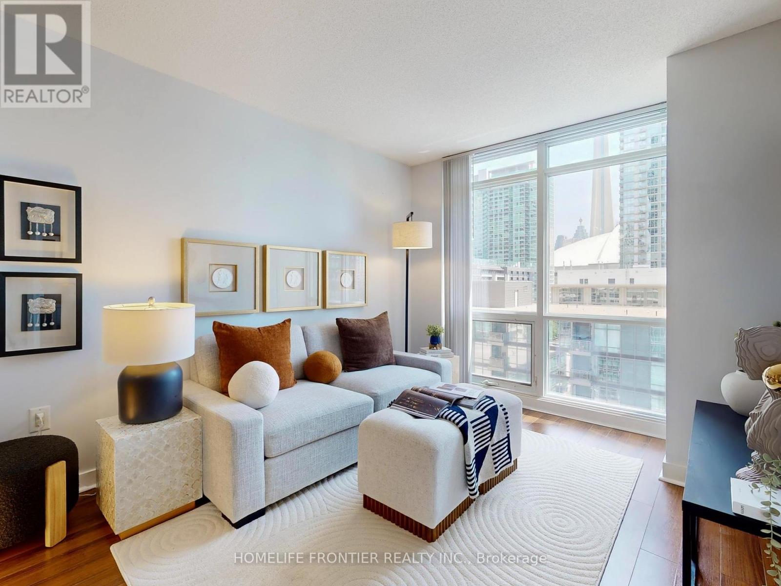 1109 15 Fort York Blvd, Toronto, ON M5V 3Y4